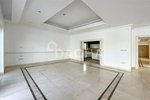 5 bedrooms Villa in Dubai, UAE No. 28016 - Image 2
