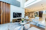5 bedrooms Villa in Dubai, UAE No. 28022 - Image 2