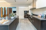 5 bedrooms Villa in Dubai, UAE No. 28022 - Image 19