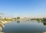 5 bedrooms Villa in Jumeirah Islands, UAE No. 28024 - villa in Dubai