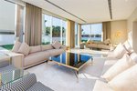 6 bedrooms Villa in Emirates Hills, UAE No. 28031 - Image 5