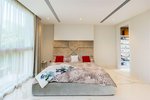 6 bedrooms Villa in Emirates Hills, UAE No. 28031 - Image 21