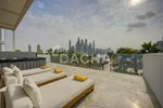 5 bedrooms Villa in Palm Jumeirah, UAE No. 28032 - villa in Dubai