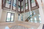 7 bedrooms Villa in Dubai, UAE No. 28042 - Image 5