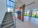4 bedrooms Villa in Abu Dhabi, UAE No. 28159 - Image 4