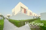 4 bedrooms Townhouse in Dubai Land, UAE No. 28253 - Image 5