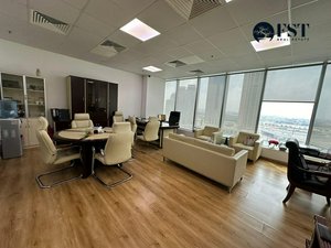 69.8m² Office in Business Bay, UAE No. 28274
