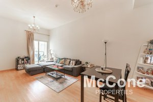 2 bedrooms Apartment in Dubai Sports City, UAE No. 28380