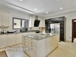6 bedrooms Villa in Palm Jumeirah, UAE No. 2839 - Image 7
