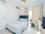 4 bedrooms Villa in Meadows, UAE No. 28452 - Image 12