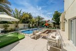 4 bedrooms Villa in Meadows, UAE No. 28459 - Image 2