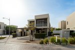 5 bedrooms Villa in DAMAC Hills (Akoya by DAMAC), UAE No. 28504 - villa in Dubai