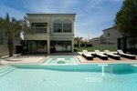 3 bedrooms Villa in Jumeirah Village Triangle, UAE No. 28505 - villa in Dubai
