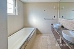 3 bedrooms Villa in Jumeirah Park, UAE No. 28520 - Image 12