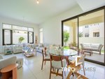 4 bedrooms Villa in Reem, UAE No. 28552 - Image 3