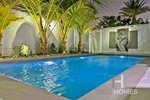 4 bedrooms Townhouse in Town Square, UAE No. 28560 - townhouse in Dubai