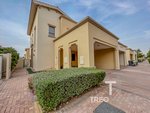 3 bedrooms Villa in Reem, UAE No. 28570 - villa in Dubai