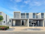 4 bedrooms Townhouse in Dubai Land, UAE No. 28574 - townhouse in Dubai