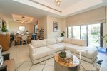 3 bedrooms Villa in Reem, UAE No. 28586 - Image 2