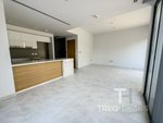 4 bedrooms Townhouse in Dubai Land, UAE No. 28594 - Image 3