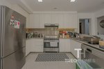 4 bedrooms Townhouse in Town Square, UAE No. 28599 - Image 9