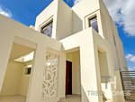 4 bedrooms Villa in Town Square, UAE No. 28602 - Image 2