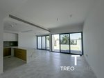 3 bedrooms Townhouse in Dubai Land, UAE No. 28614 - Image 2
