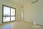 3 bedrooms Townhouse in Town Square, UAE No. 28615 - Image 11