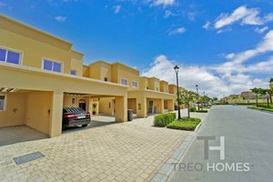 3 bedrooms Townhouse in Dubai Land, UAE No. 28621