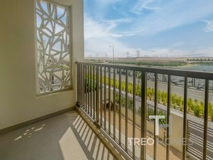 3 bedrooms Townhouse in Town Square, UAE No. 28625