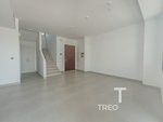 3 bedrooms Townhouse in Town Square, UAE No. 28625 - Image 3