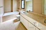 3 bedrooms Townhouse in Town Square, UAE No. 28631 - Image 11