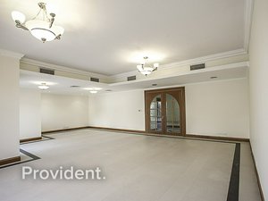 4 bedrooms Villa in Dubai Festival City, UAE No. 2878
