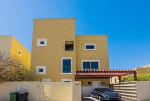 4 bedrooms Townhouse in Al Raha Gardens, UAE No. 29004