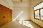 3 bedrooms Townhouse in Abu Dhabi, UAE No. 29109 - Image 11