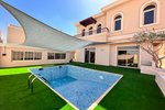 5 bedrooms Villa in Abu Dhabi, UAE No. 29234 - villa in Dubai