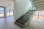 5 bedrooms Villa in Abu Dhabi, UAE No. 29237 - Image 2
