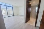 5 bedrooms Villa in Abu Dhabi, UAE No. 29237 - Image 13