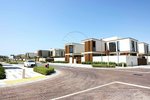 3 bedrooms Townhouse in Abu Dhabi, UAE No. 29254 - townhouse in Dubai