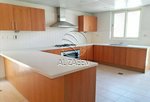 5 bedrooms Villa in Al Raha Gardens, UAE No. 29284 - Image 8