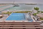 4 bedrooms Villa in Abu Dhabi, UAE No. 29306 - Image 2
