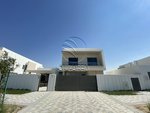 5 bedrooms Villa in Yas Island, UAE No. 29347 - Image 2