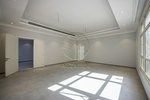 10 bedrooms Villa in Abu Dhabi, UAE No. 29397 - Image 4