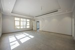 10 bedrooms Villa in Abu Dhabi, UAE No. 29397 - Image 5