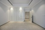 10 bedrooms Villa in Abu Dhabi, UAE No. 29397 - Image 16
