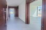 4 bedrooms Villa in Abu Dhabi, UAE No. 29453 - Image 13