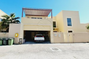 4 bedrooms Villa in Al Raha Gardens, UAE No. 29474