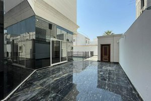 8 bedrooms Villa in Between Two Bridges, UAE No. 29509