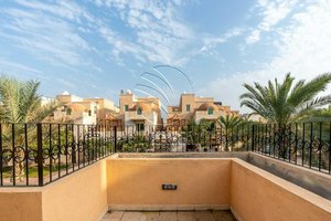 3 bedrooms Villa in Al Mushrif, UAE No. 29524