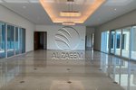 7 bedrooms Villa in The Marina, UAE No. 29642 - Image 8